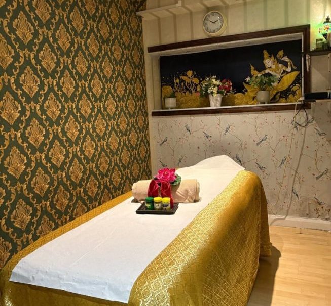 99 Thai massage Exmouth market