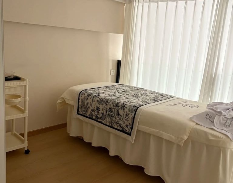 Full body Relaxing Massage in Hendon