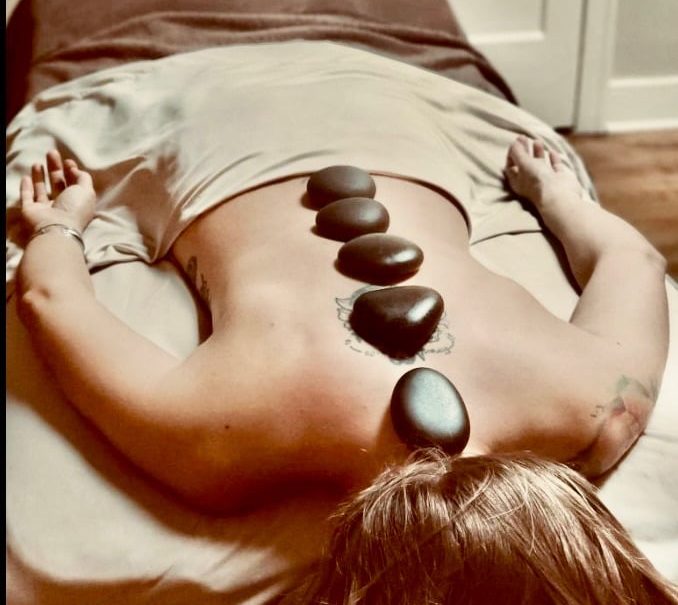 HYNX - ONE TOUCH / Mobile massage therapist / family spa appointments