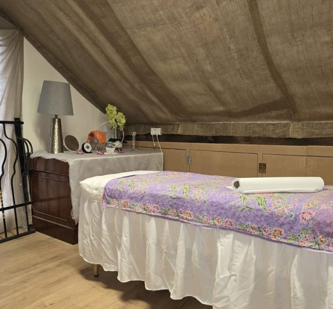 Oriental massage by Lily