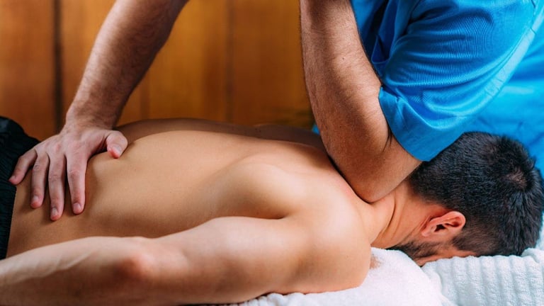 Male therapist Massage deep tissue or relax