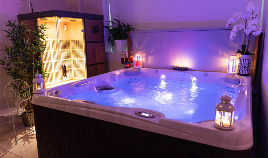 Orchid Thai Massage Belfast 96-102 Great Victoria St, Belfast BT2 7BE