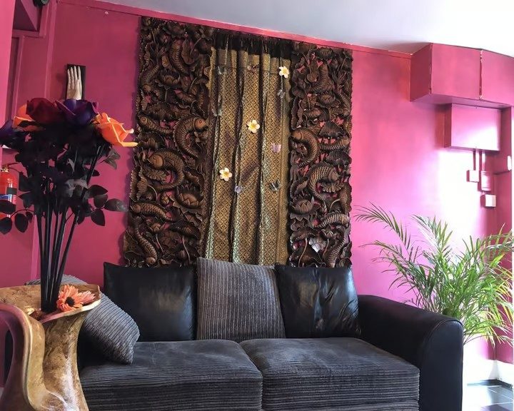 Full Body Massage, Traditional Thai Massage, Herbal Massage, Deep Tissue